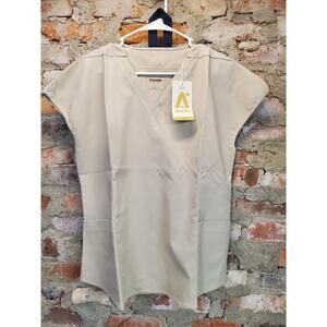 Acadia Womens Scrub Top L Tan V Neck Sustainable Healthcare Uniform NWT Pockets